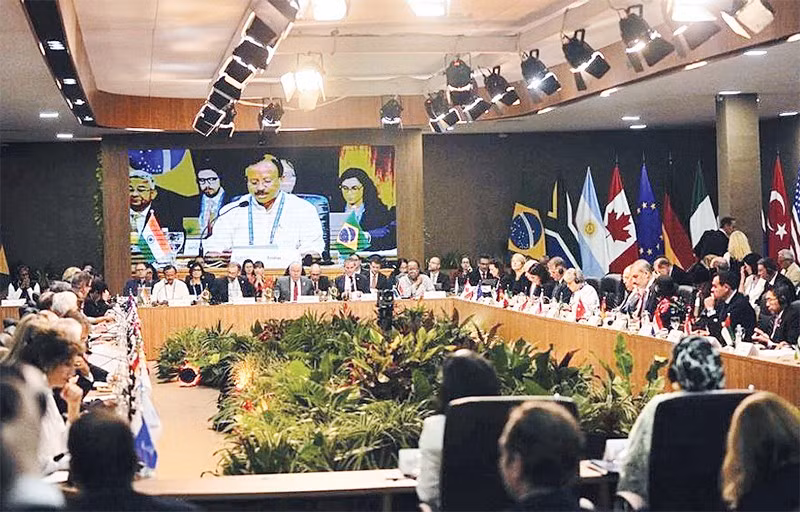 Các đại biểu dự Hội nghị Bộ trưởng Ngoại giao G20 tại Brazil. (Ảnh AP)