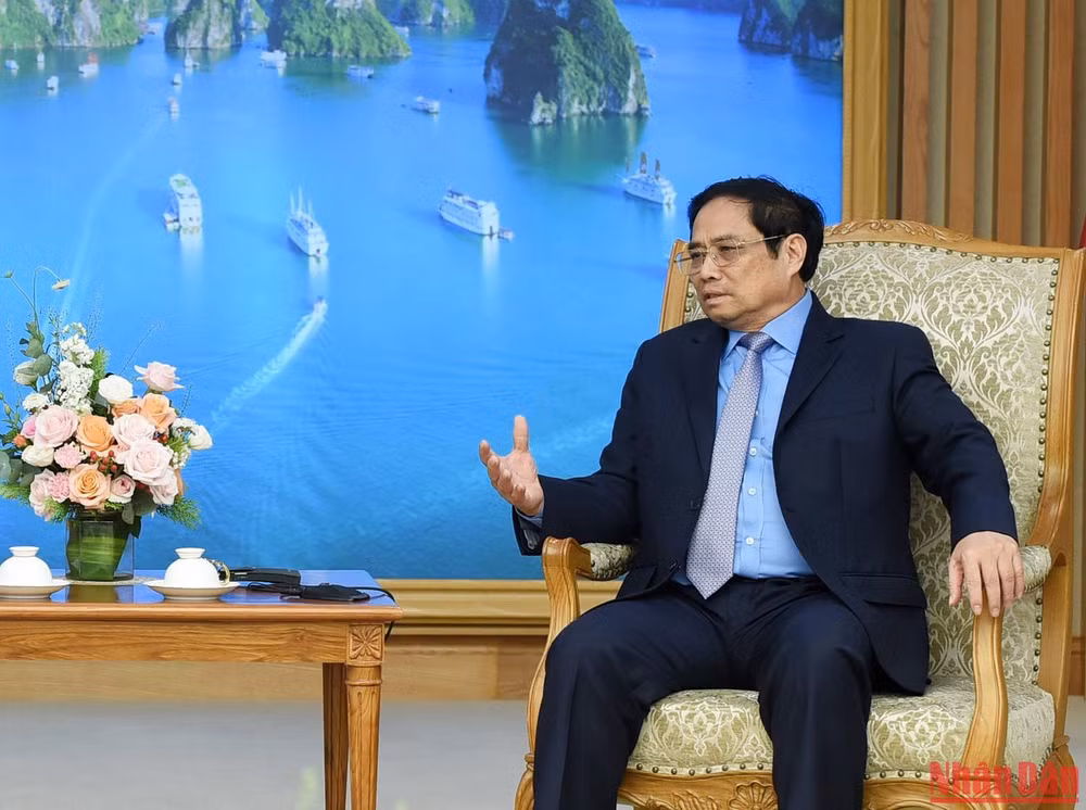 Thủ tướng khẳng định Việt Nam sẽ tiếp tục phát huy vai trò là thành viên tích cực, có trách nhiệm của Tổ chức UNESCO, chủ động tham gia các hoạt động và đóng góp vào các nỗ lực của tổ chức vì hòa bình, hợp tác và phát triển của quốc gia thành viên.