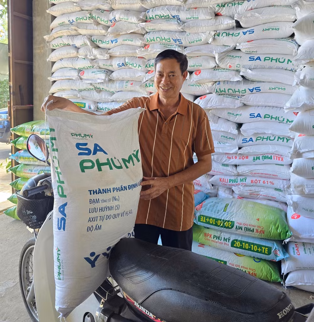 Phú Mỹ cung ứng gần nửa triệu tấn phân bón cho vụ hè thu/mùa mưa.
