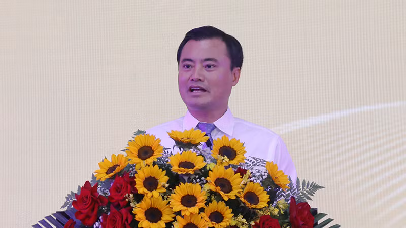 Phó Chủ tịch Ủy ban Nhân dân Thành phố Hồ Chí Minh Bùi Xuân Cường phát biểu.