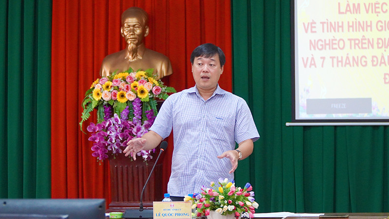 Bí thư Tỉnh ủy Đồng Tháp Lê Quốc Phong phát biểu kết luận buổi làm việc. (Ảnh: HỮU NGHĨA)