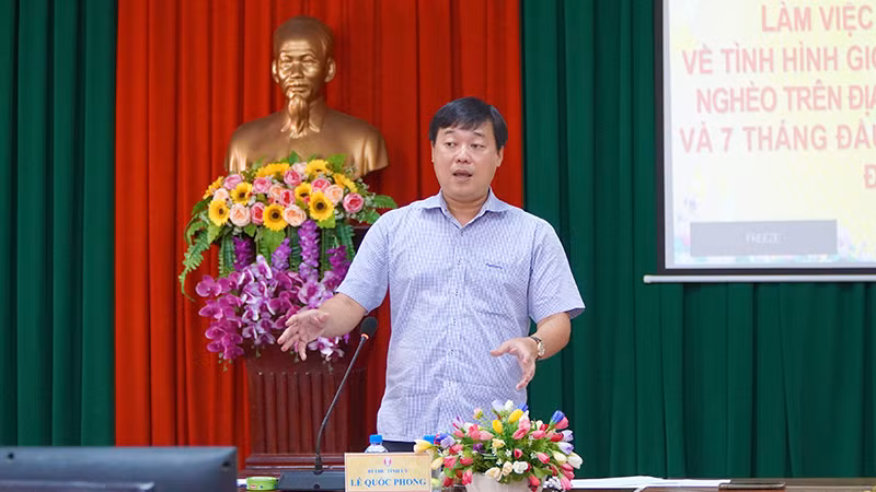 Bí thư Tỉnh ủy Đồng Tháp Lê Quốc Phong phát biểu kết luận buổi làm việc. (Ảnh: HỮU NGHĨA)