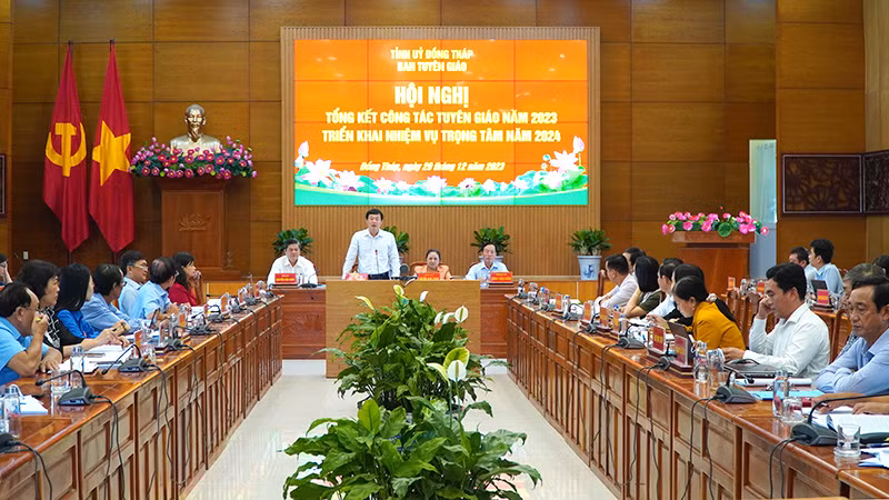 Quang cảnh hội nghị. (Ảnh: HỮU NGHĨA)