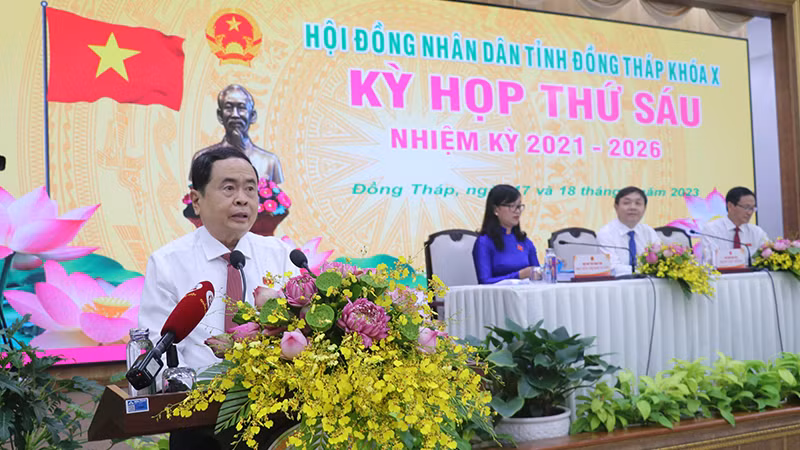 Đồng chí Trần Thanh Mẫn phát biểu tại kỳ họp.