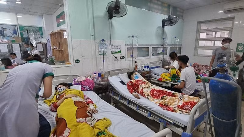 Nạn nhân bị thương trong vụ cháy đặc biệt nghiêm trọng tại cơ sở karaoke ở Bình Dương.