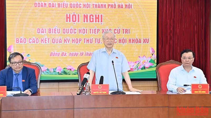 Tổng Bí thư Nguyễn Phú Trọng phát biểu tại hội nghị tiếp xúc cử tri đơn vị bầu cử số 1, thành phố Hà Nội. (Ảnh: Đăng Khoa)