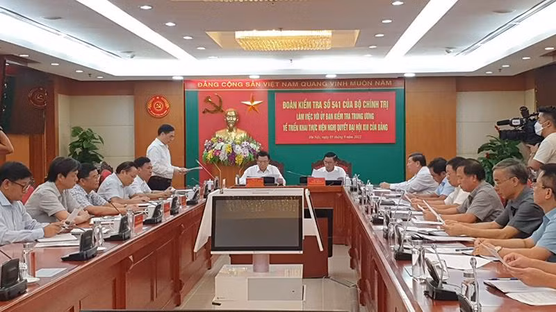 Hình ảnh tại buổi làm việc.