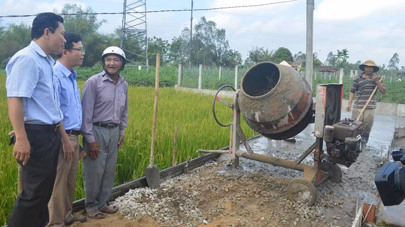 Quảng Ngãi xác định đưa cán bộ trẻ về cơ sở rèn luyện là một trong những nhiệm vụ đột phá vừa có tính cấp bách, vừa có tính chiến lược.