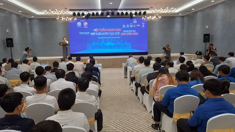 Quang cảnh hội thảo khoa học ứng dụng trí tuệ nhân tạo (AI) trong lĩnh vực hành chính công.