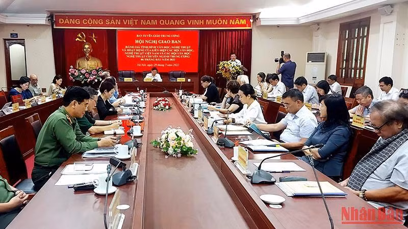 Toàn cảnh Hội nghị.