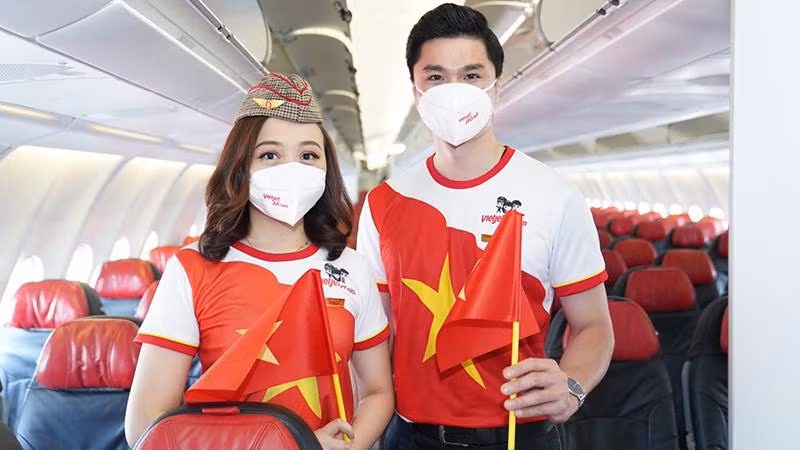 Rực rỡ cờ đỏ sao vàng trên những chuyến bay Vietjet ngày Quốc khánh 2/9