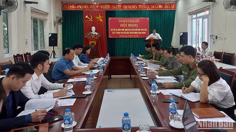 Cao Bằng tăng cường phản bác, xử lý thông tin xấu, độc trên không gian mạng 