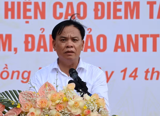 Quyền Chủ tịch Ủy ban nhân dân tỉnh Đồng Nai phát biểu tại lễ ra quân.