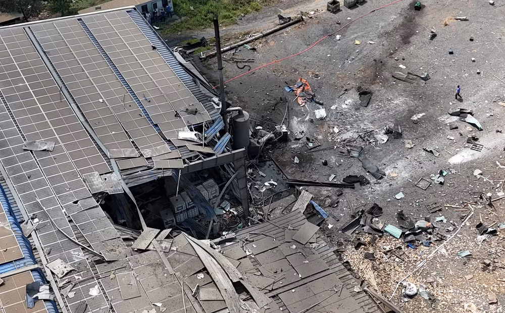 Hiện trường nơi lò hơi phát nổ.