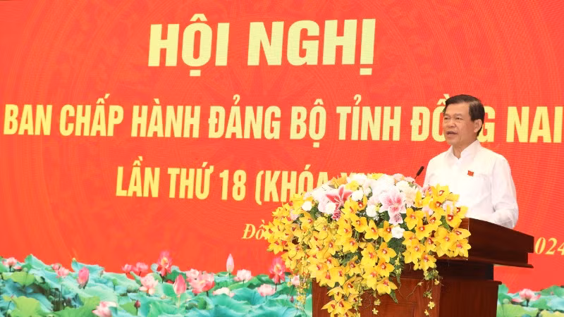 Bí thư Tỉnh ủy Đồng Nai Nguyễn Hồng Lĩnh đề nghị đội ngũ cán bộ hành động bứt phá, tạo sức bật mới cho sự phát triển.