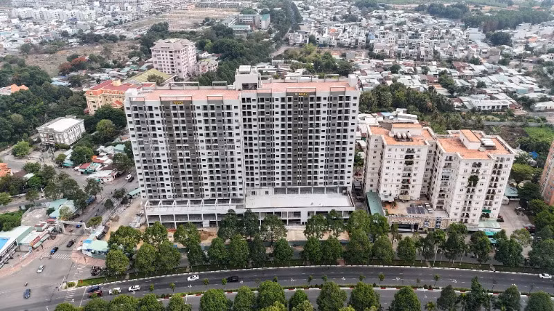 Một dự án nhà ở xã hội tại thành phố Biên Hòa chuẩn bị đưa vào sử dụng.