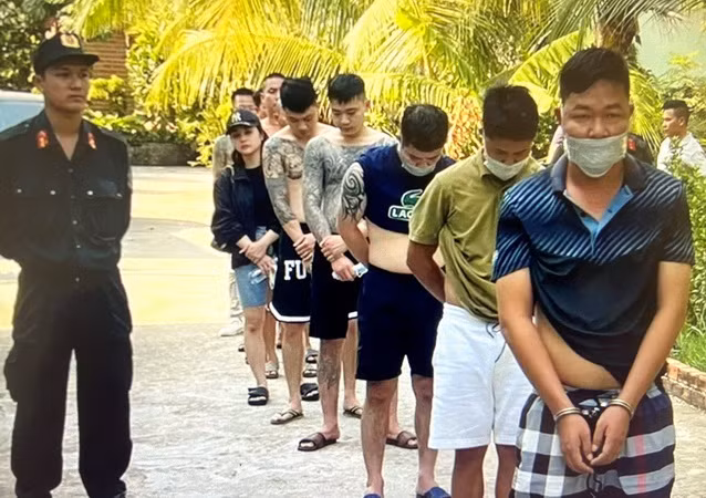 Các đối tượng bị bắt giữ.