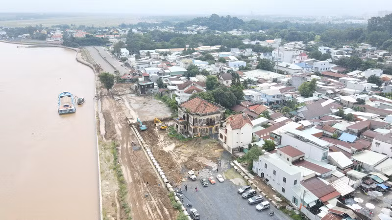 Căn biệt thự được định giá bồi thường gần 5,4 tỷ đồng để xây dựng đường ven sông Đồng Nai.