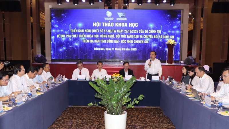 Quang cảnh Hội thảo khoa học.