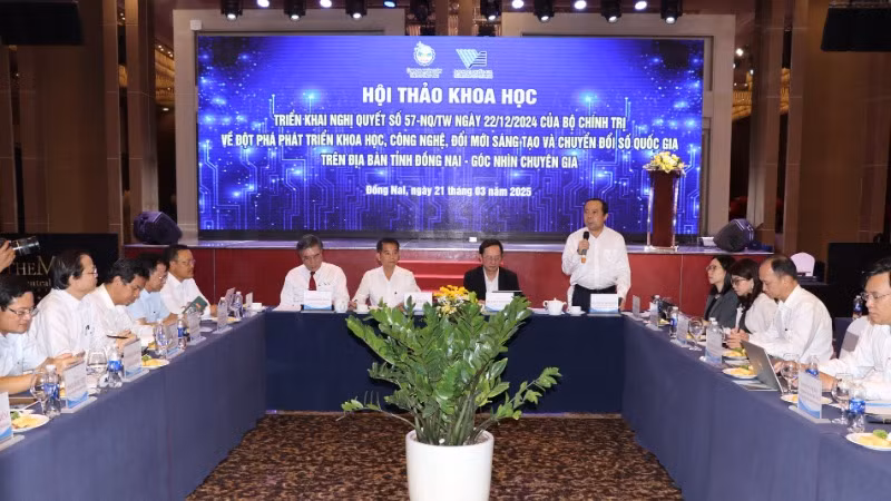 Quang cảnh Hội thảo khoa học.