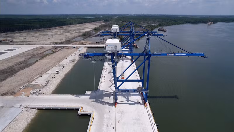 Cảng Phước An được xây dựng tại huyện Nhơn Trạch dự kiến đưa vào khai thác tháng 10/2024. Đây là cảng biển lớn nhất tỉnh Đồng Nai.