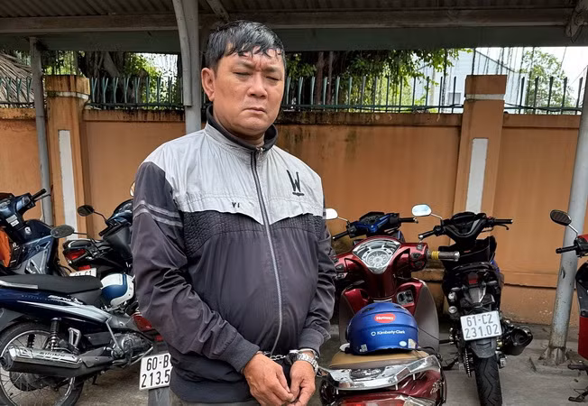 Đối tượng Phạm Ngọc Vinh.