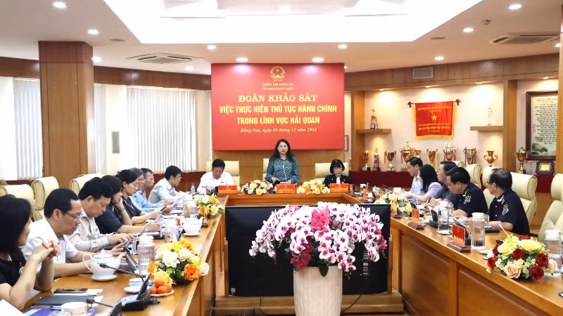 Quang cảnh buổi làm việc tại Cục Hải quan tỉnh Đồng Nai.