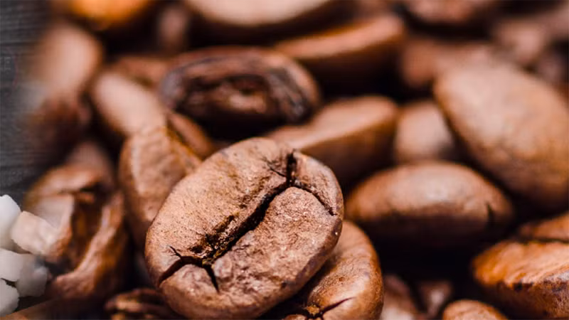 Giá cà-phê cao kỷ lục 28 năm do lo ngại thiếu hụt nguồn cung