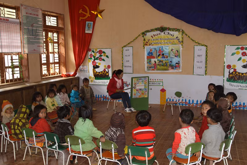 Tỷ lệ trẻ em trong độ tuổi của các bản vùng cao ở Sơn La được huy động đến trường đạt 100%.