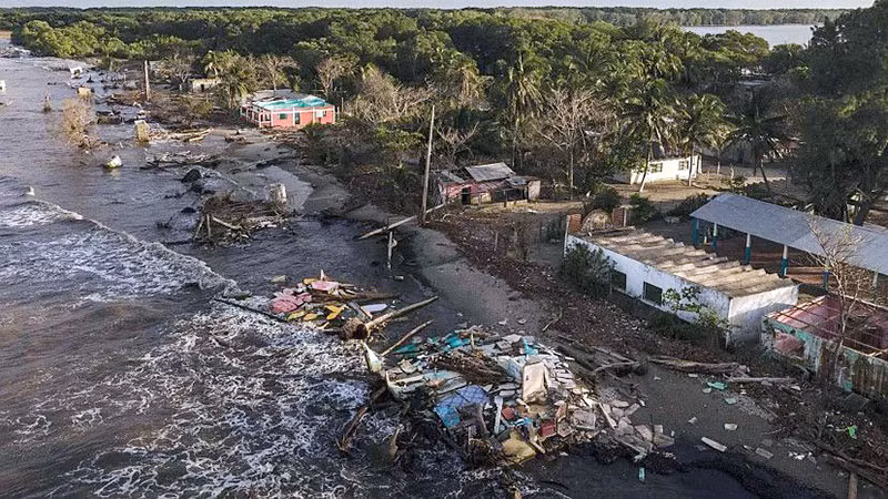 Nước biển dâng tác động tiêu cực tới nhiều khu vực tại Mexico. (Ảnh AP)