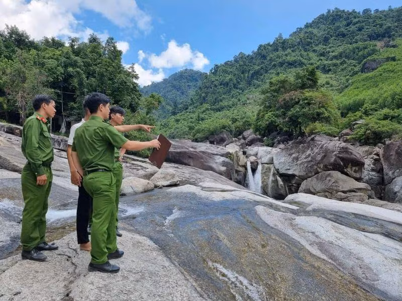 Suối Trà Bói, nơi 2 học sinh D và N bị chết đuối. (Ảnh: Công an huyện Trà Bồng cung cấp). 