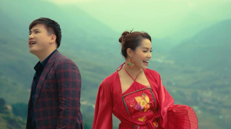 Nguyễn Ngọc Anh-Tô Minh Đức ra mắt album “Khẽ hát tình xưa”. 