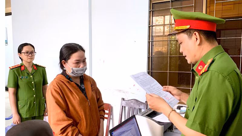 Cơ quan Công an khởi tố, bắt tạm giam bị can Lâm Thị Tám. (Ảnh TRỌNG NGUYỄN).