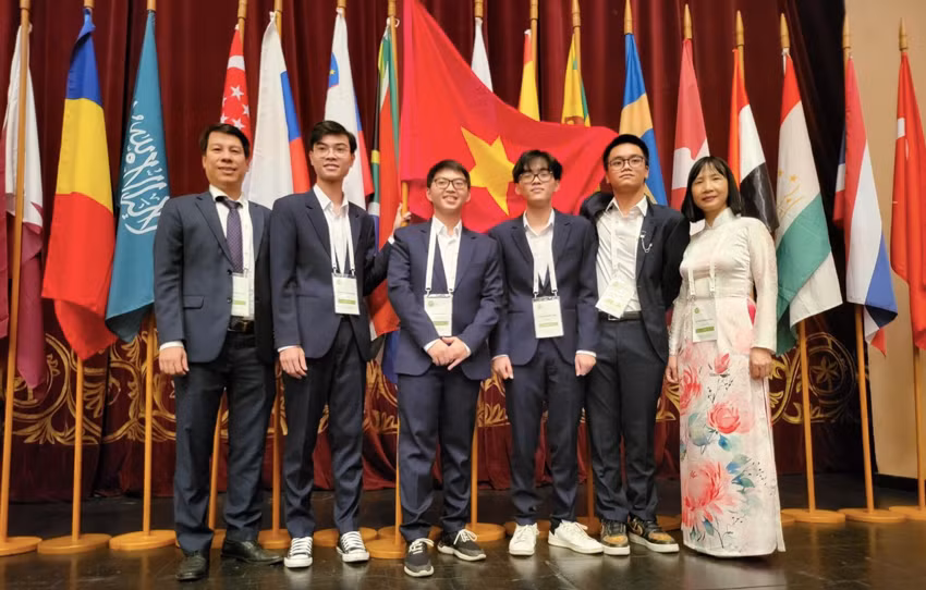 Đội tuyển quốc gia Việt Nam tại Olympic Sinh học quốc tế năm 2022.