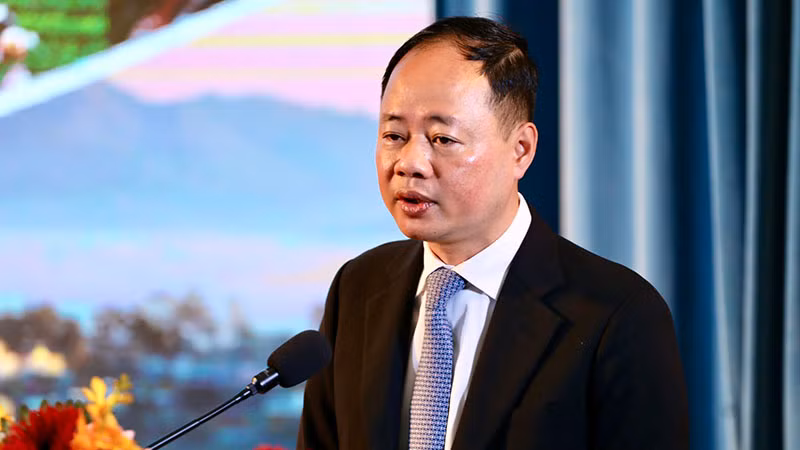 Chủ tịch Ủy ban nhân dân tỉnh Lâm Đồng Trần Hồng Thái phát biểu tại hội thảo.