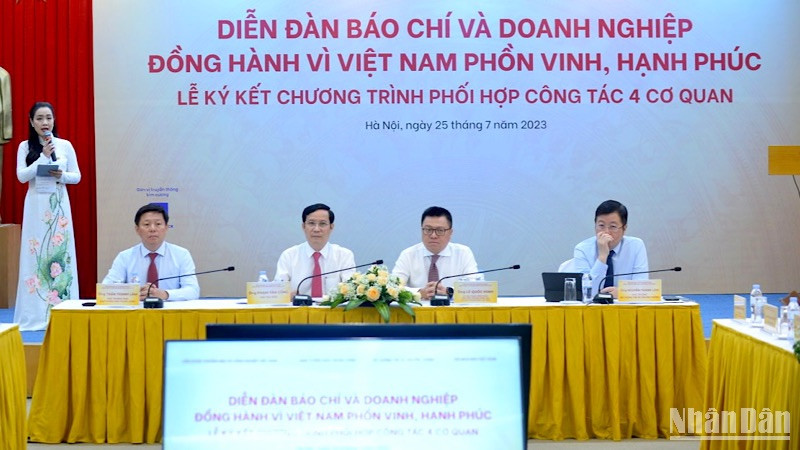 Việc tăng cường phối hợp chặt chẽ giữa báo chí với doanh nghiệp sẽ giúp nâng cao chất lượng thông tin, tuyên truyền của báo chí về kinh tế, doanh nghiệp và doanh nhân.