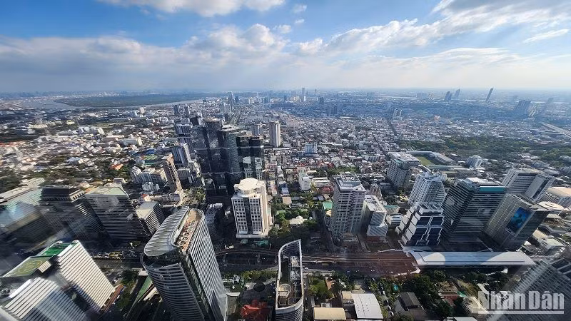 Cần tiếp tục đẩy mạnh, tháo gỡ khó khăn cho thị trường bất động sản.