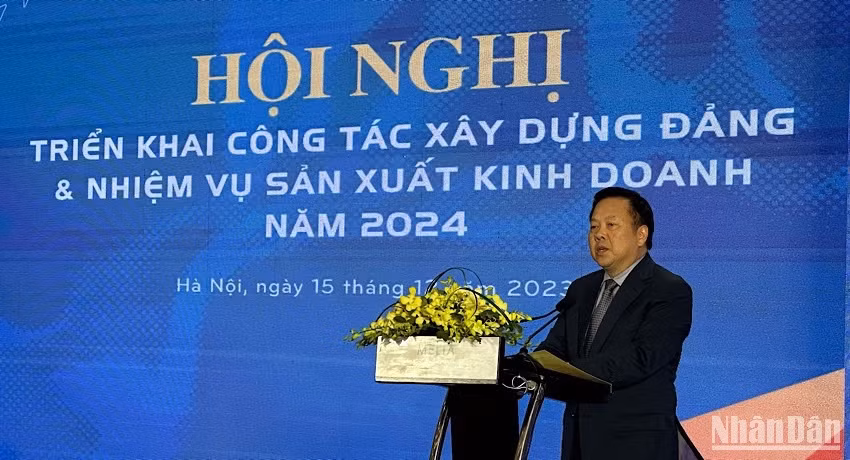 Đồng chí Nguyễn Hoàng Anh, Ủy viên Ban chấp hành Trung ương Đảng, Chủ tịch Ủy ban Quản lý vốn Nhà nước tại Doanh nghiệp phát biểu tại hội nghị.