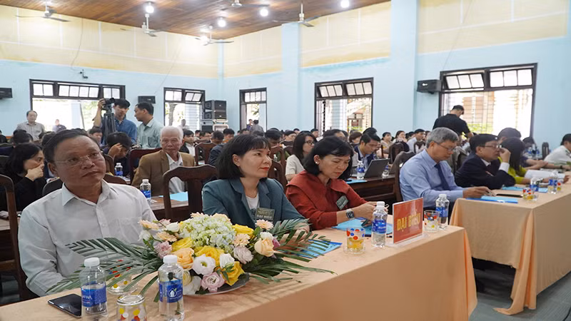 Các đại biểu tham dự Đại hội Hội sâm Ngọc Linh Quảng Nam lần thứ nhất.