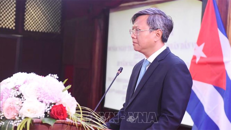 Đại sứ Lê Quang Long phát biểu tại sự kiện. (Ảnh: TTXVN)