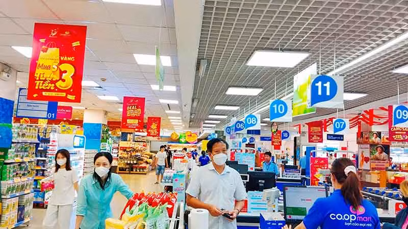 Nhiều chương trình khuyến mại tại 800 điểm bán của Saigon Co.op trên toàn quốc nhân kỷ niệm 35 năm hình thành và phát triển của đơn vị.