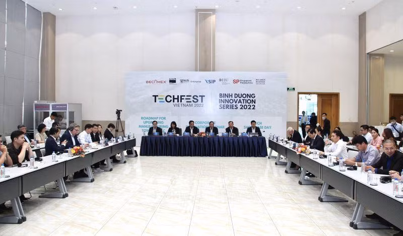 Toàn cảnh chuỗi hội thảo Ngày hội Đổi mới sáng tạo Bình Dương.