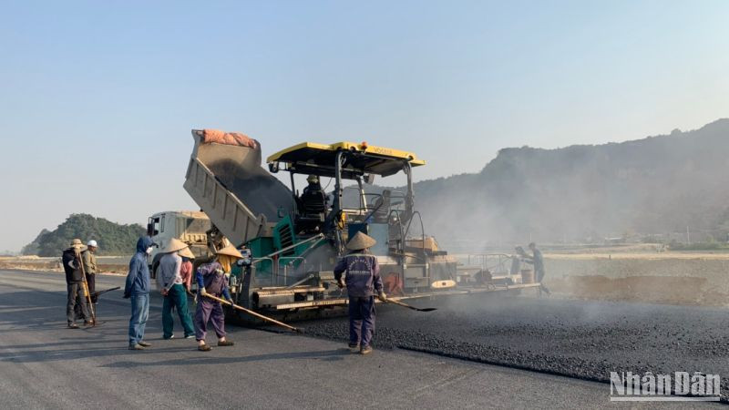 Thi công dự án cao tốc bắc-nam đoạn Mai Sơn-quốc lộ 45.