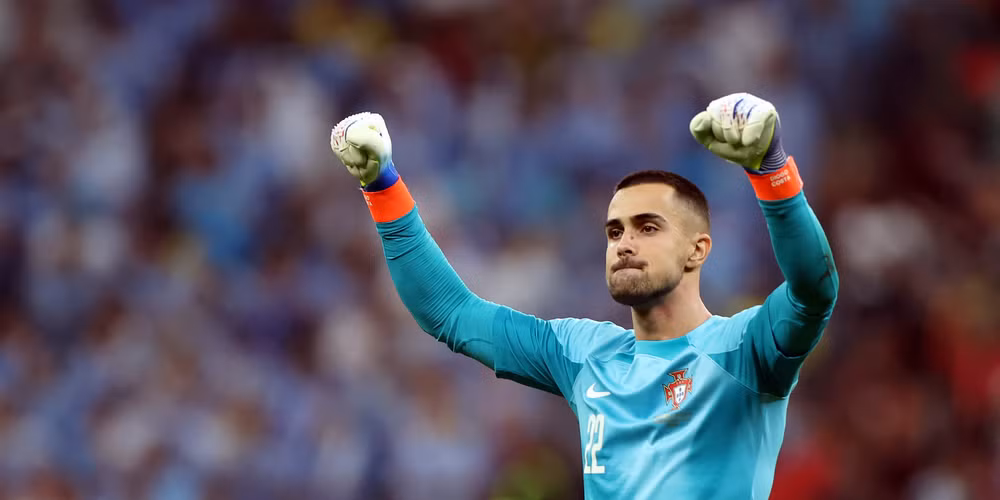 Tên tuổi của Diogo Costa sẽ còn bay cao sau EURO 2024. (Ảnh: Getty)