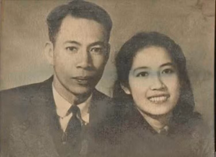 Vợ chồng bà Nguyễn Thị Ngọc Toản và ông Cao Văn Khánh. Ảnh: Tư liệu Vợ chồng bà Nguyễn Thị Ngọc Toản và ông Cao Văn Khánh. Ảnh: Tư liệu
