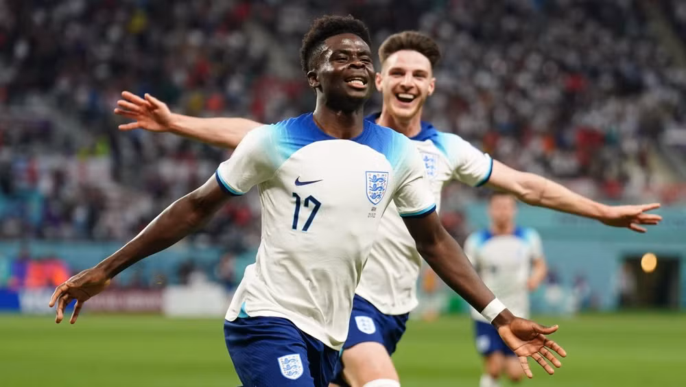 "Người sắt" Saka đang gặp nhiều chấn thương hơn trong mùa giải này. (Ảnh: ESPN)