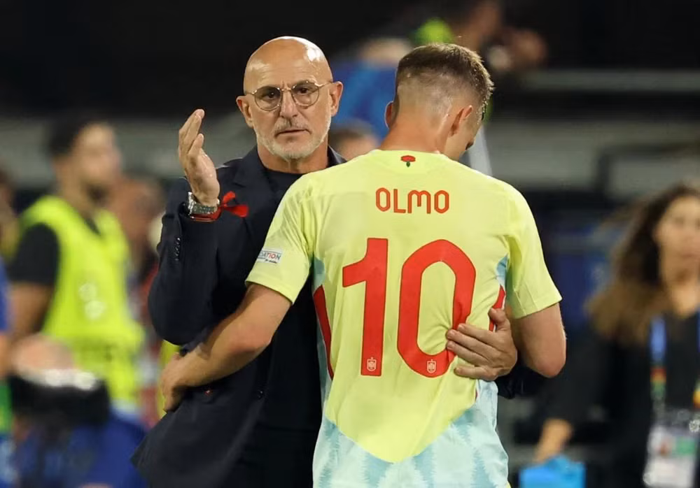 Luis de la Fuente là huấn luyện viên hiếm hoi trao cơ hội cho các kép phụ. (Ảnh: Getty)