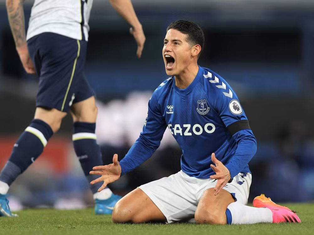 James Rodriguez tụt dốc sau khi đến Everton. (Ảnh: Getty Images)