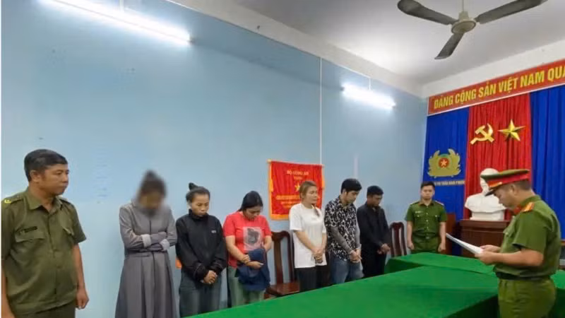 Công an phát hiện nhiều đối tượng dương tính với ma túy đá.