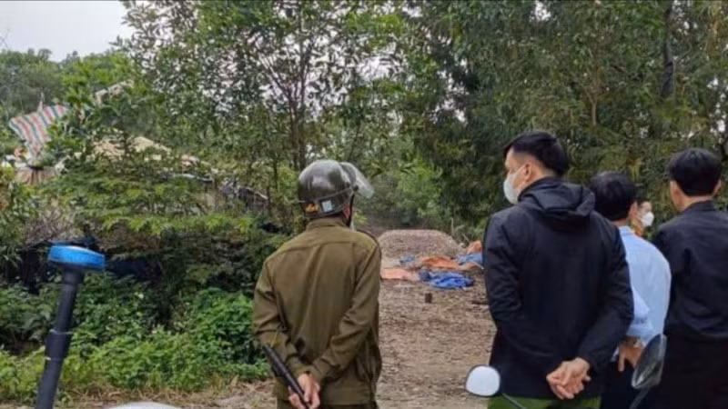 Khu vực lò nung vôi, nơi 2 vợ chồng tử vong.